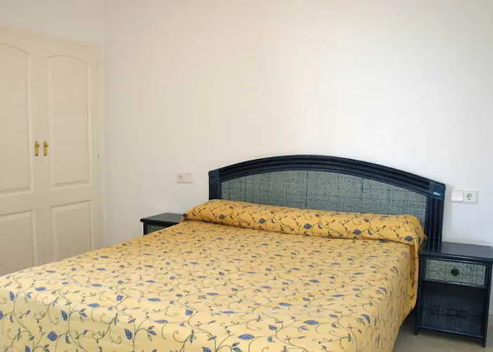 Esmeralda Unitursa Calp